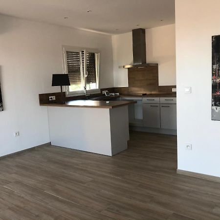 Mare E Monti Apartment Aleria  Bagian luar foto