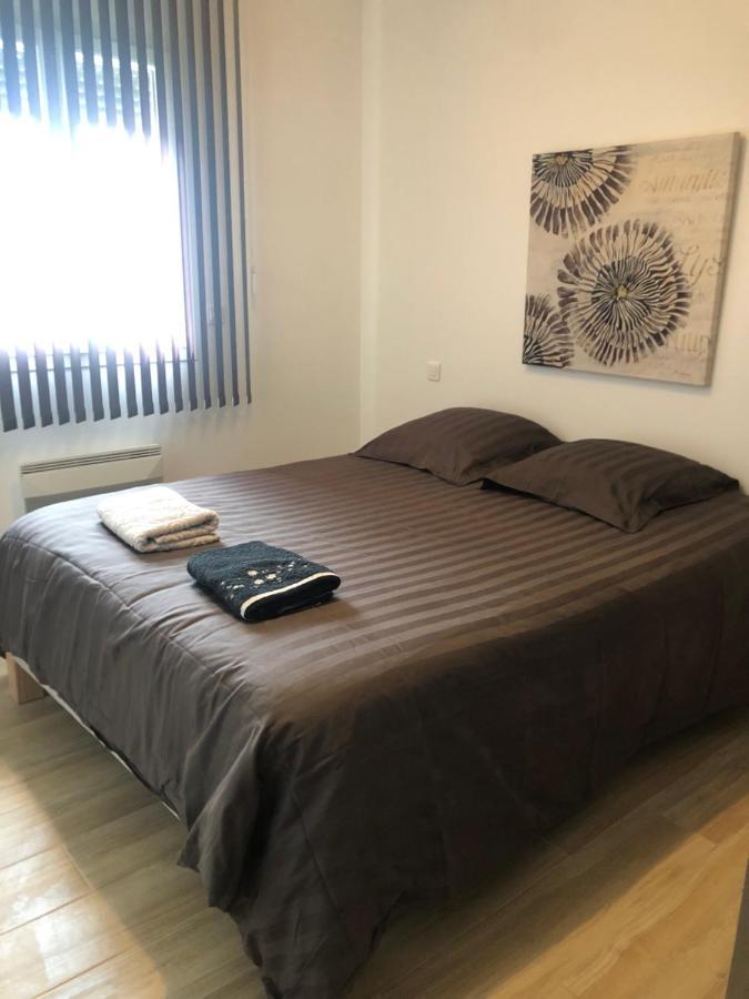 Mare E Monti Apartment Aleria  Bagian luar foto